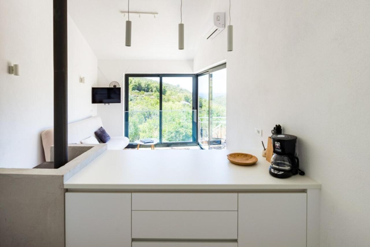 Rural House Pikola With Sea View On Vis Island Villa คอมีชา ภายนอก รูปภาพ